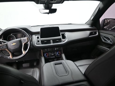 Used 2021 Chevrolet Suburban High Country AWD/4WD image 15