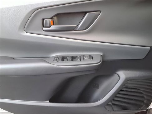 Used 2025 Toyota Prius Limited image 18