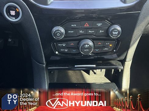 Used 2023 Chrysler 300 S w/ Comfort Group image 32