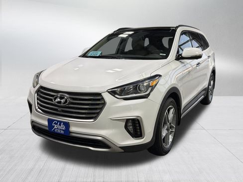 Used 2019 Hyundai Santa Fe XL w/ Cargo Package image 3