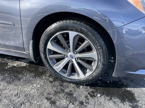 Used 2016 Subaru Legacy 2.5i Limited image 3