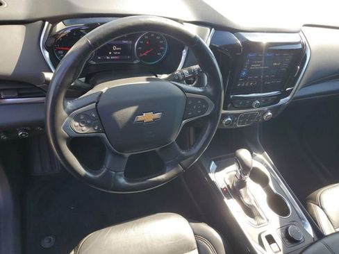 Certified 2021 Chevrolet Traverse LT AWD/4WD image 20
