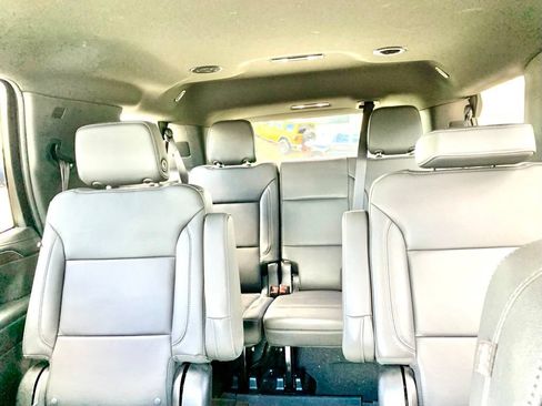Used 2024 Chevrolet Tahoe LT RWD image 20