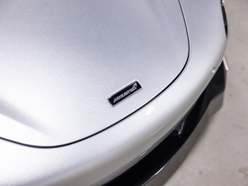 Used 2020 McLaren 720S Performance image 18