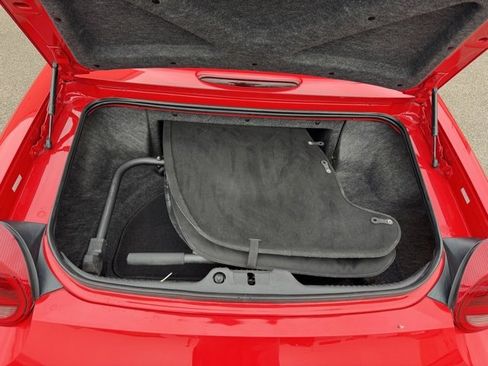 Used 2002 Ford Thunderbird Base image 29