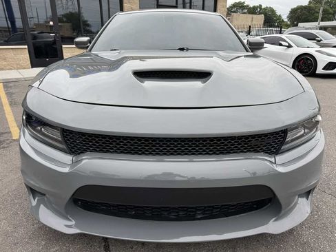 Used 2019 Dodge Charger Scat Pack RWD image 2
