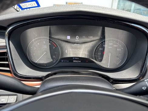 Used 2025 Cadillac XT5 Premium Luxury w/ Technology Package FWD image 24