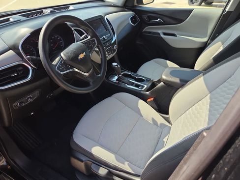 Used 2020 Chevrolet Equinox LS FWD image 10