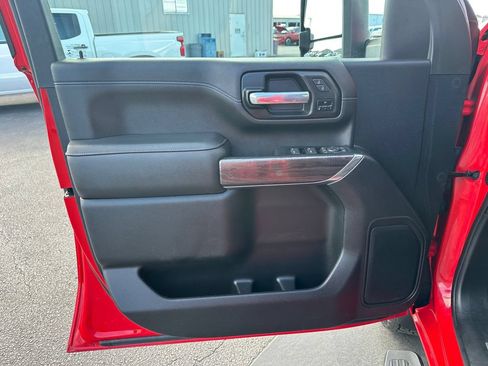 Certified 2022 Chevrolet Silverado 2500 LTZ w/ LTZ Texas Edition AWD/4WD image 16