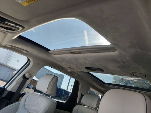Used 2024 Hyundai Palisade Calligraphy AWD/4WD image 12