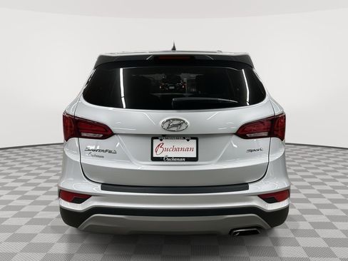 Used 2018 Hyundai Santa Fe Sport image 5
