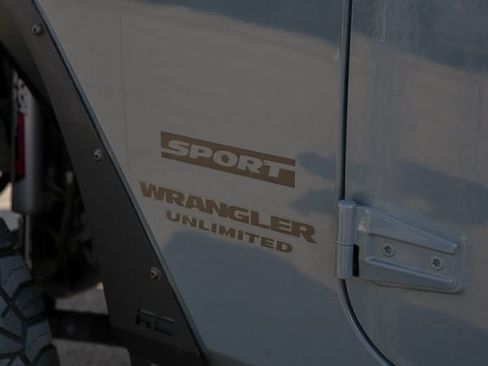 Used 2014 Jeep Wrangler Unlimited Sport w/ Quick Order Package 23S AWD/4WD image 16
