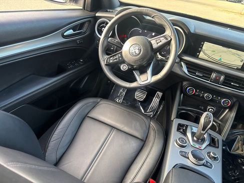 Used 2024 Alfa Romeo Stelvio Ti w/ Active Assist Plus Package image 23