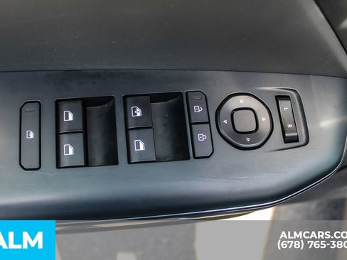 Used 2025 Kia K4 FWD image 37