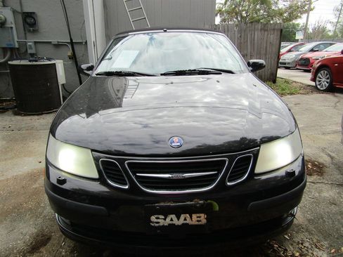 Used 2004 Saab 9-3 Arc image 2
