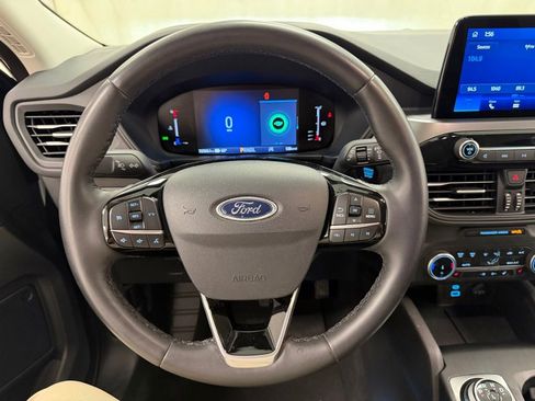 Used 2023 Ford Escape Active AWD/4WD image 22