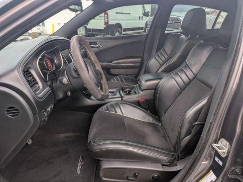 Used 2023 Dodge Charger SRT Hellcat w/ Harman/Kardon Audio Group image 9