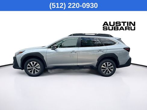 New 2025 Subaru Outback Premium image 5