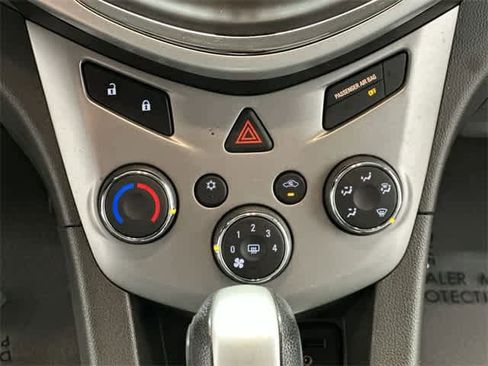 Used 2018 Chevrolet Sonic LT image 13