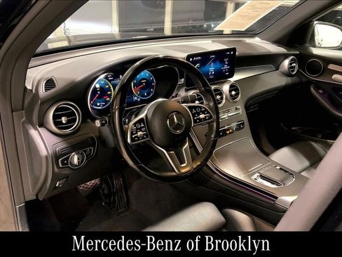Used 2022 Mercedes-Benz GLC 300 4MATIC image 19