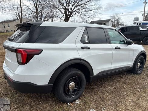 New 2026 Ford Explorer 4WD Police Interceptor image 6