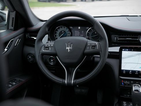 Certified 2024 Maserati Quattroporte Modena Ultima Q4 image 24