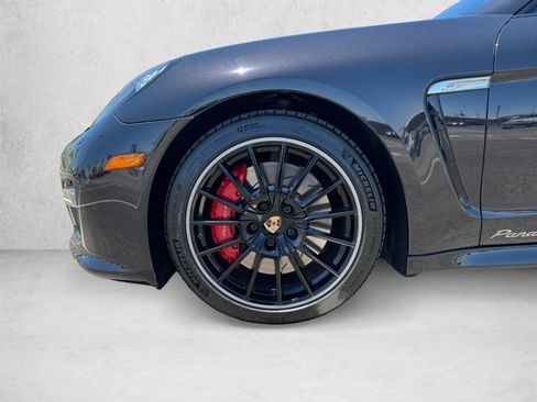 Used 2013 Porsche Panamera GTS AWD/4WD image 24