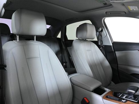 Certified 2022 Audi A4 2.0T Premium w/ Convenience Package image 16