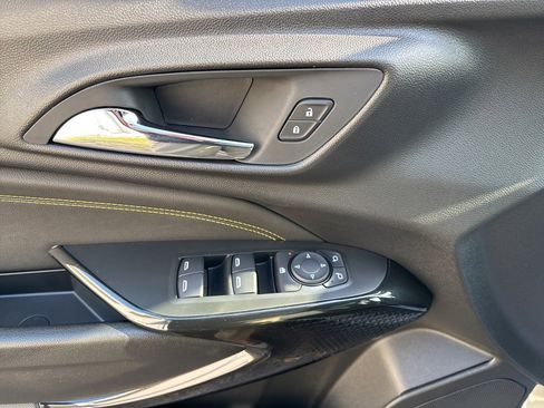 New 2026 Chevrolet Trax LT w/ Driver Confidence Package image 11