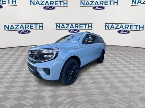 New 2025 Ford Expedition Max Platinum w/ Stealth Appearance Package image 4
