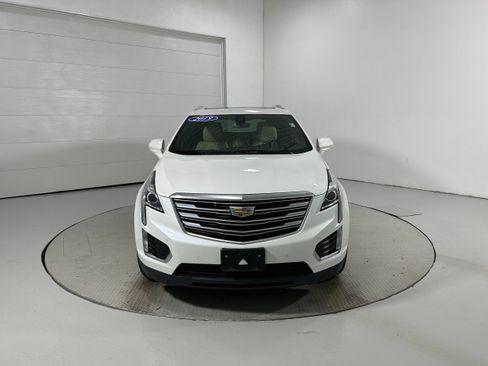 Used 2019 Cadillac XT5 Luxury AWD/4WD image 17