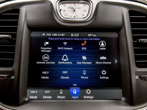 Used 2021 Chrysler 300 Touring w/ Sport Appearance Package RWD image 23