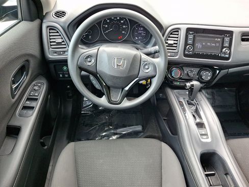 Used 2021 Honda HR-V LX image 12