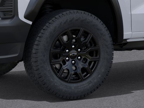New 2026 Chevrolet Colorado Trail Boss AWD/4WD image 9