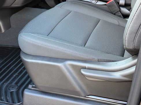 New 2026 Chevrolet Silverado 1500 W/T image 9