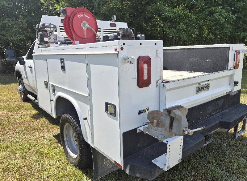 Used 2021 Chevrolet Silverado 3500 W/T w/ WT Convenience Package AWD/4WD image 9