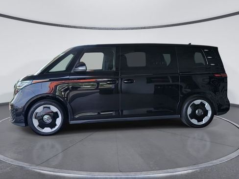 Used 2025 Volkswagen ID. Buzz Pro S image 5