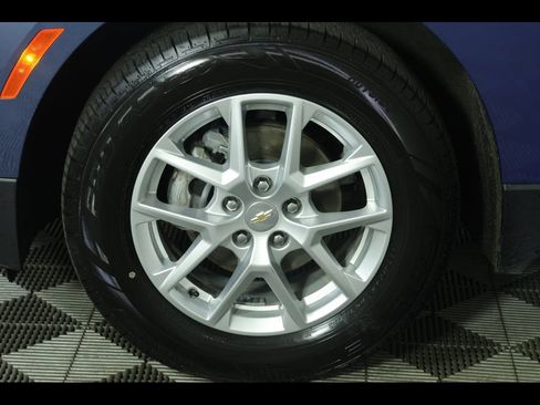 Used 2024 Chevrolet Equinox LS w/ LPO, Floor Liner Package AWD/4WD image 7