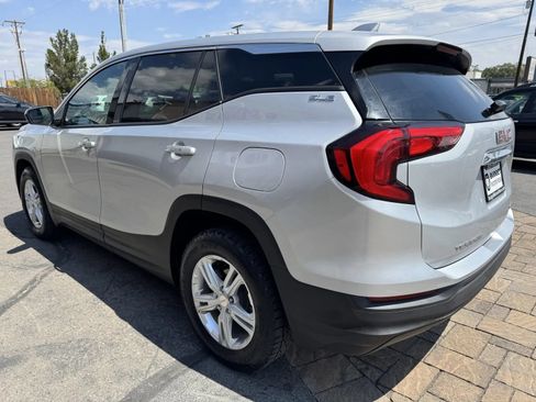 Used 2020 GMC Terrain SLE AWD/4WD image 4