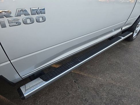 Used 2014 RAM 1500 Express image 20