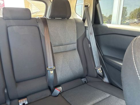 Used 2025 Nissan Rogue SV FWD image 39