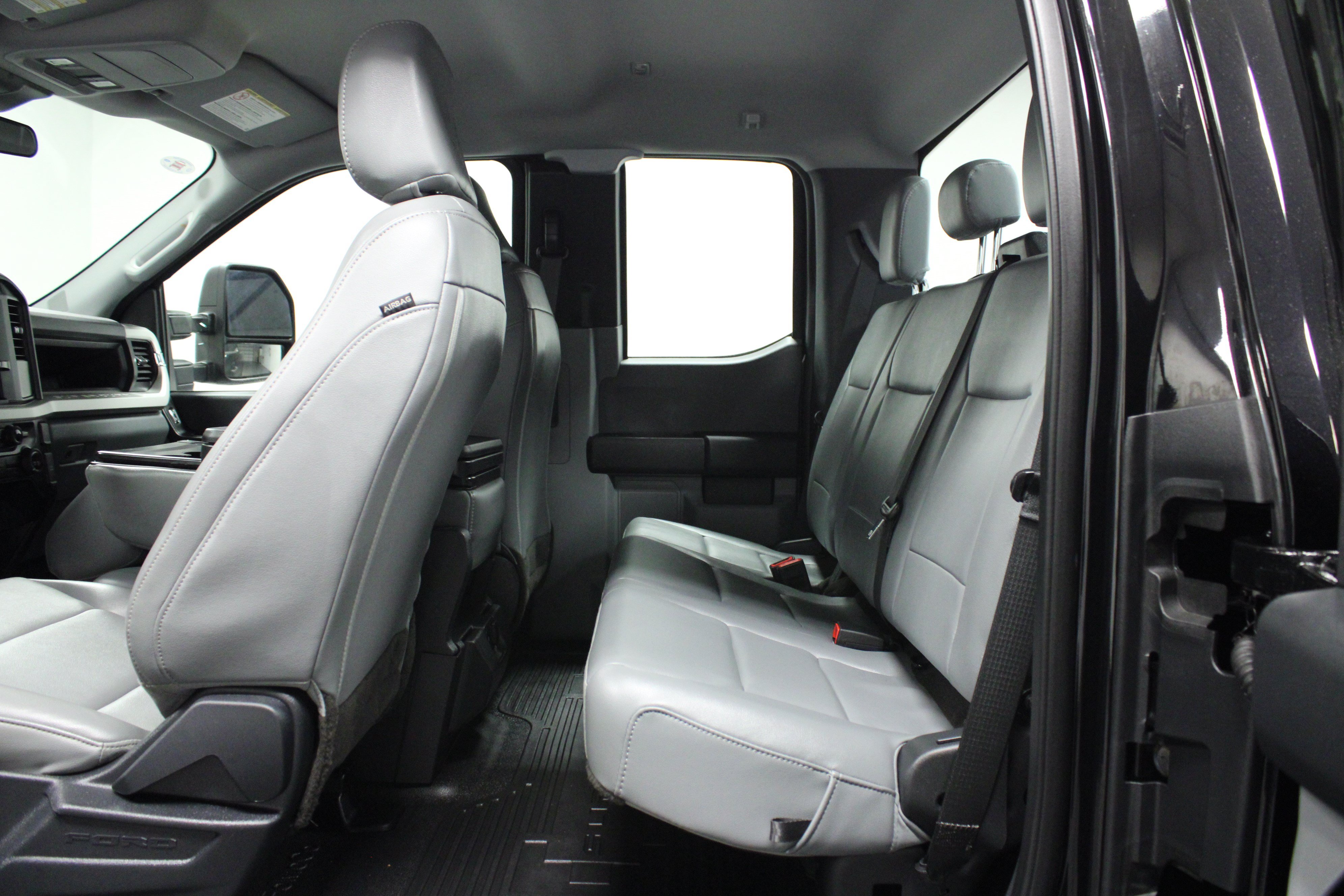Used 2023 Ford F350 XL w/ XL Chrome Package AWD/4WD image 13