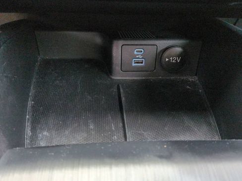 Certified 2022 Ford Escape SE w/ Cold Weather Package AWD/4WD image 27