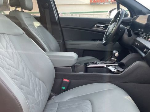 Used 2023 Kia Sportage X-Line w/ X-Line Premium Package image 9