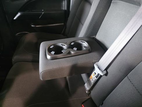 Used 2019 Chevrolet Colorado LT w/ LT Convenience Package AWD/4WD image 27