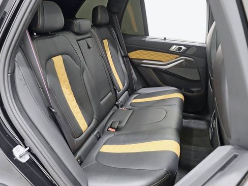 Used 2022 BMW X5 M w/ Competition Package image 35