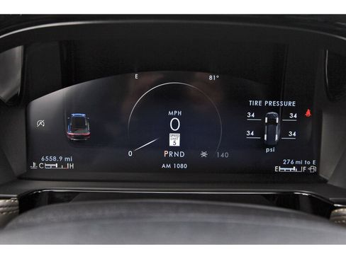 Used 2025 Lincoln Corsair FWD w/ Equipment Group 101A image 16