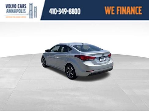 Used 2014 Hyundai Elantra Limited w/ Option Group 03 FWD image 6