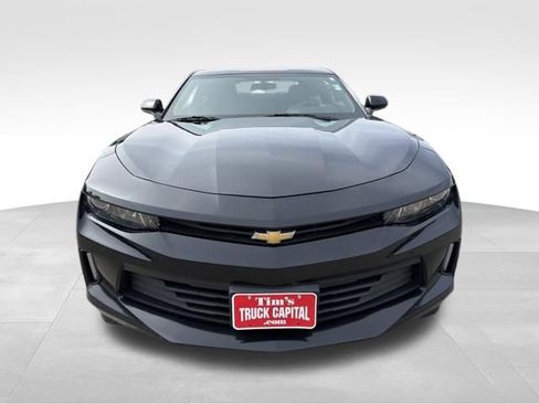 Used 2017 Chevrolet Camaro LT image 8