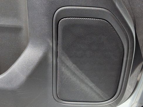 Used 2024 Chevrolet Silverado 1500 Custom image 24